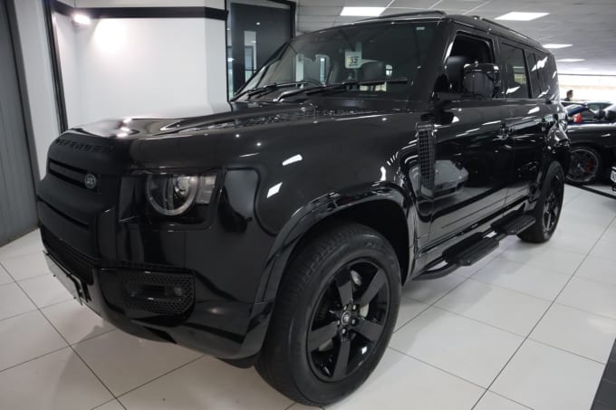 2025 Land Rover Defender