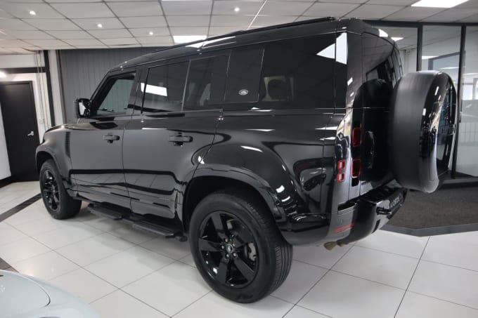 2025 Land Rover Defender