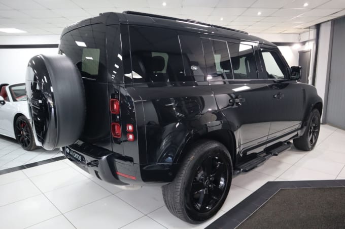 2025 Land Rover Defender