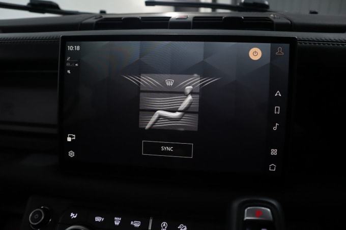 2025 Land Rover Defender