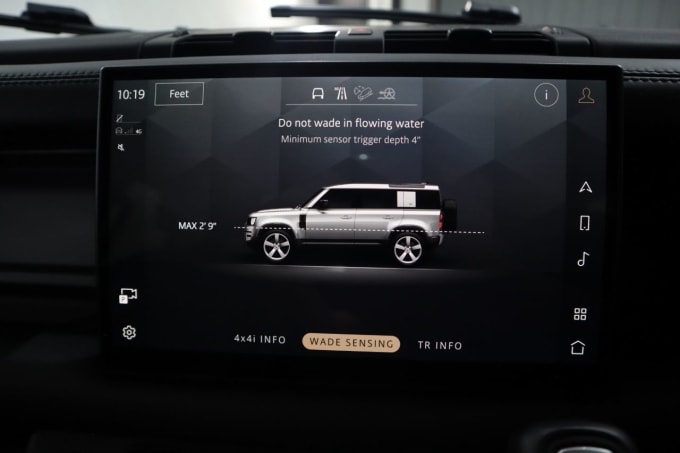 2025 Land Rover Defender
