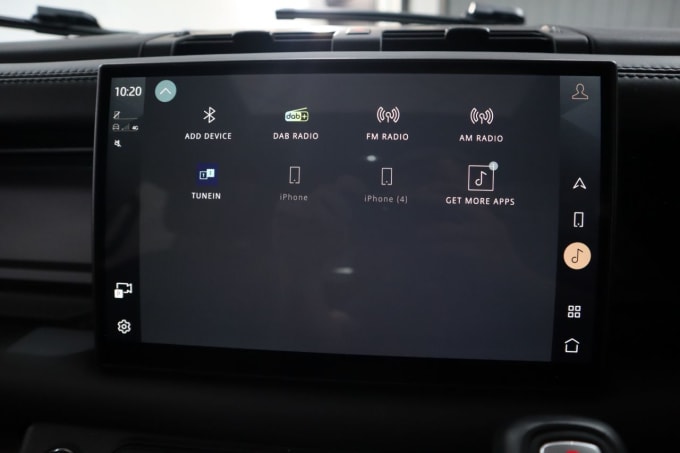 2025 Land Rover Defender