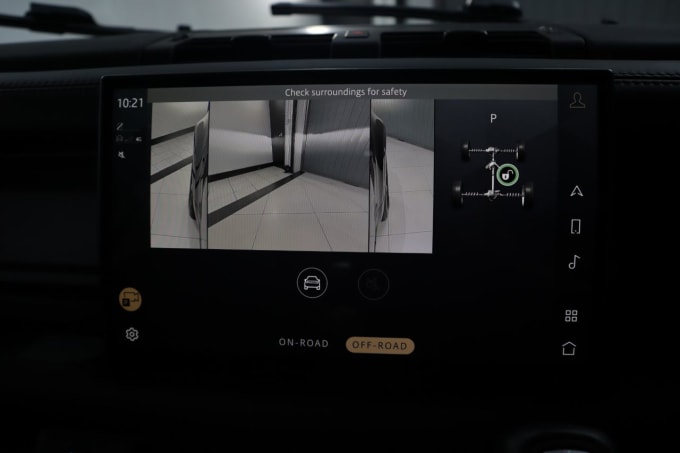 2025 Land Rover Defender