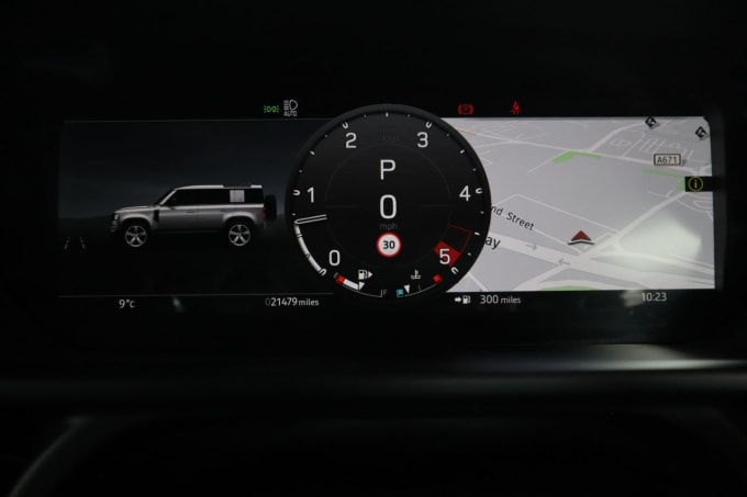 2025 Land Rover Defender