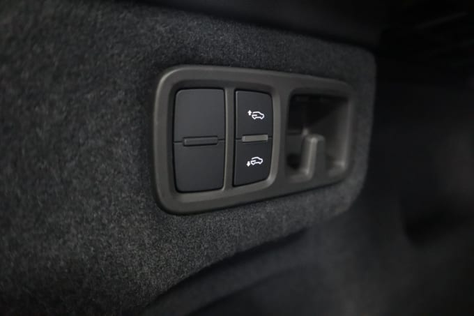2025 Lamborghini Urus