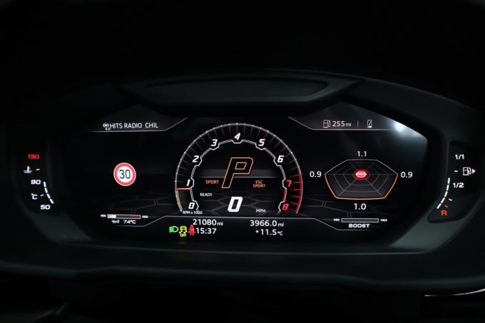 2025 Lamborghini Urus