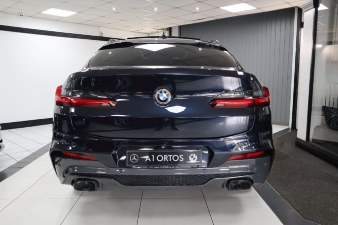 2025 BMW X4