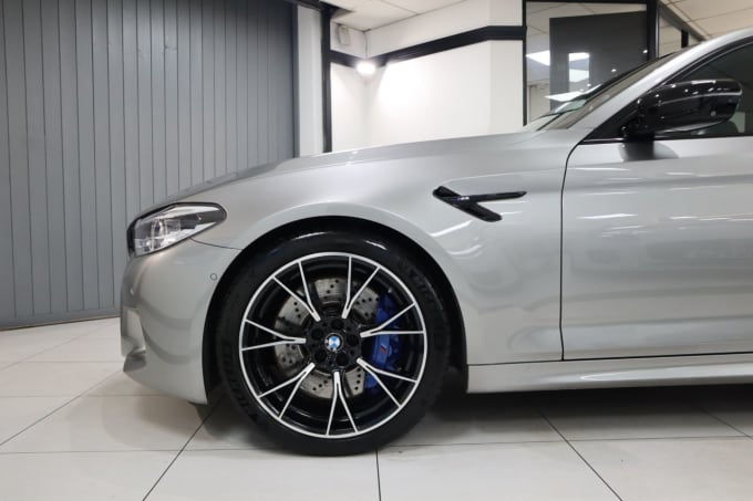2025 BMW M5