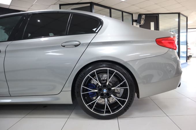 2025 BMW M5