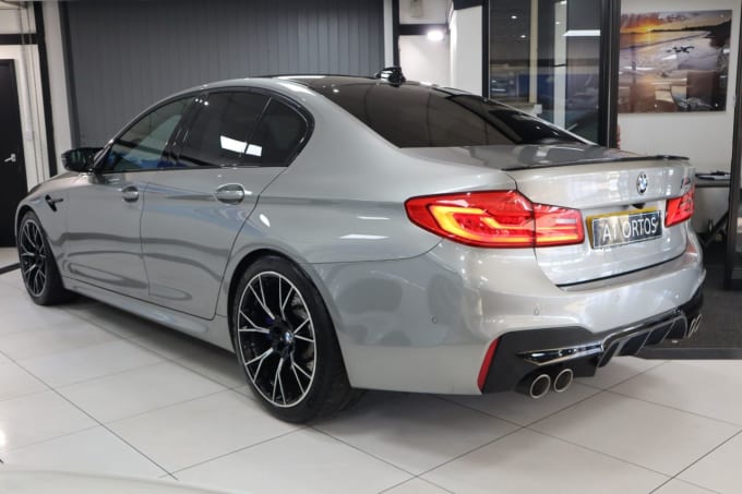 2025 BMW M5