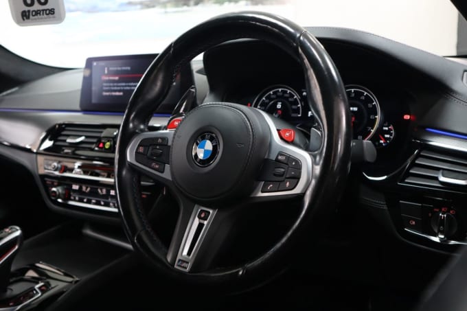 2025 BMW M5