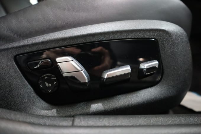 2025 BMW M5