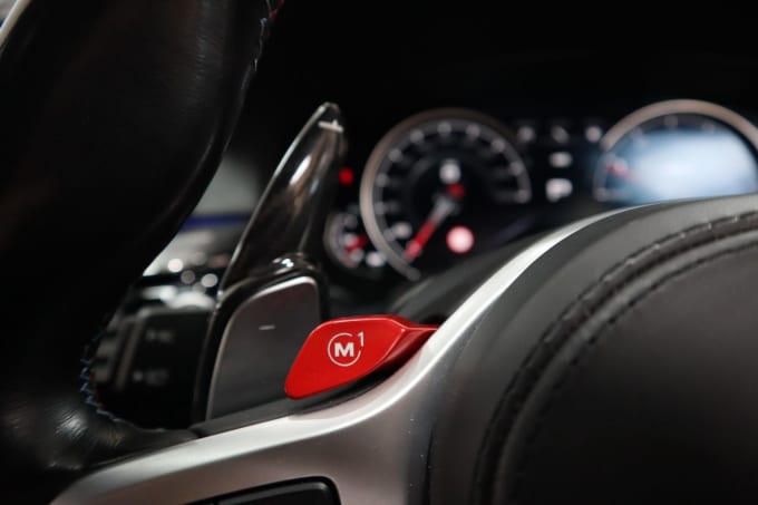 2025 BMW M5