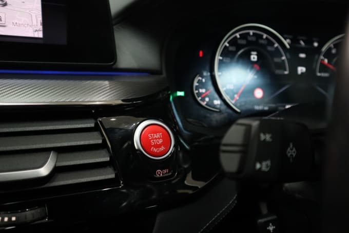 2025 BMW M5