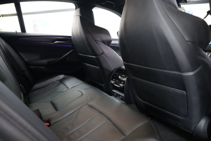 2025 BMW M5
