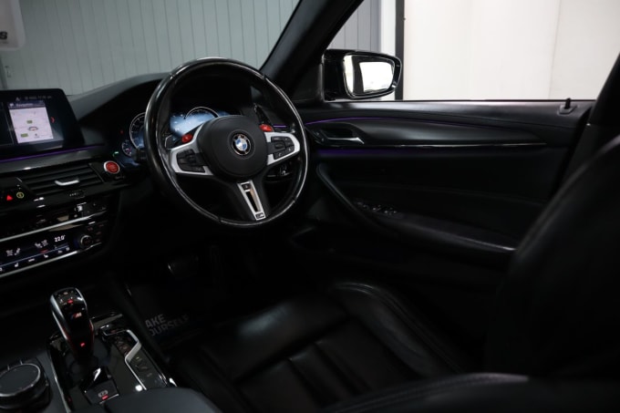 2025 BMW M5