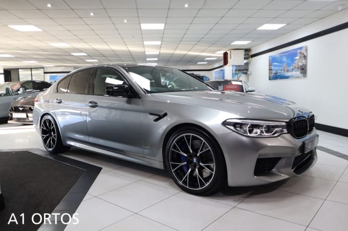 2025 BMW M5