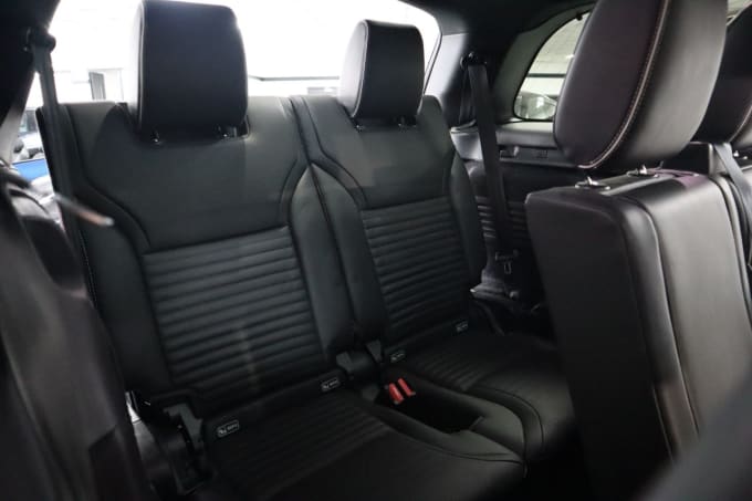2025 Land Rover Discovery