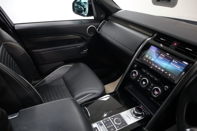 2025 Land Rover Discovery