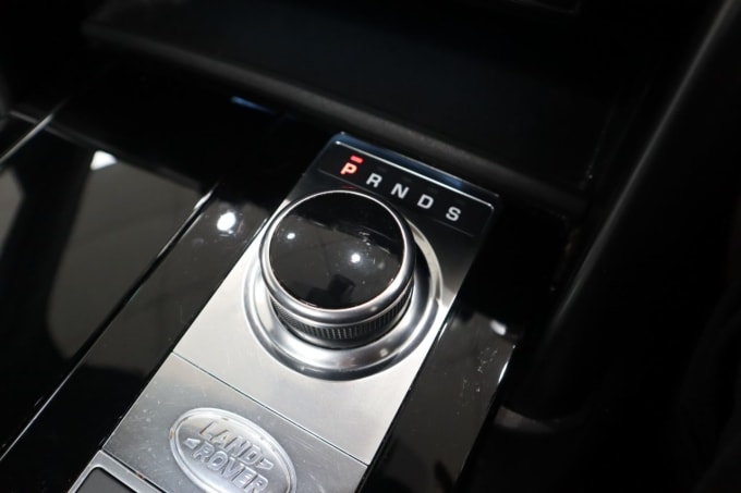 2025 Land Rover Discovery