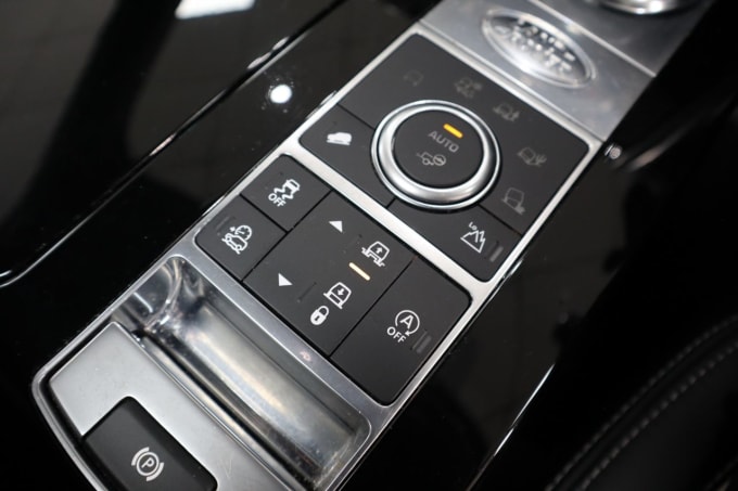 2025 Land Rover Discovery