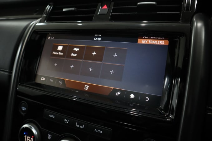 2025 Land Rover Discovery