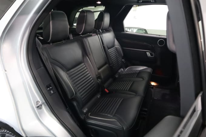 2025 Land Rover Discovery