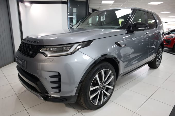 2025 Land Rover Discovery