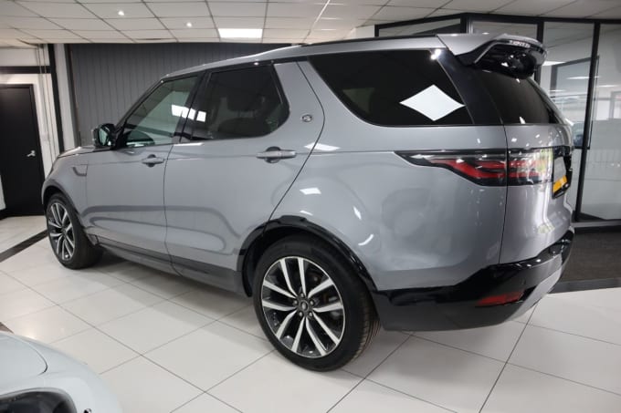 2025 Land Rover Discovery