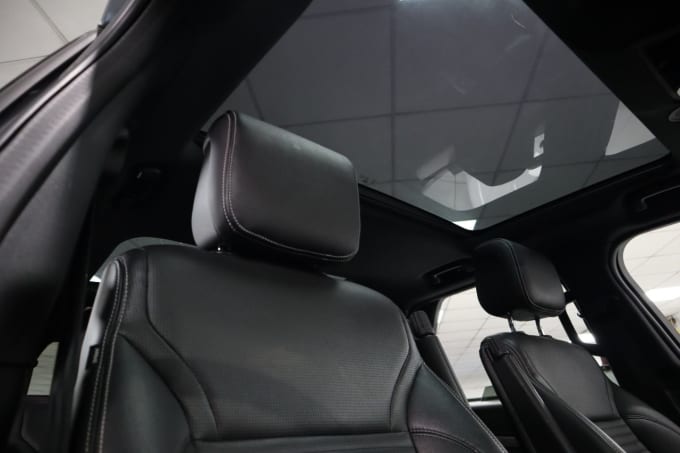 2025 Land Rover Discovery