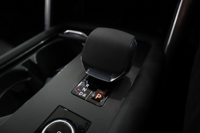 2025 Land Rover Discovery