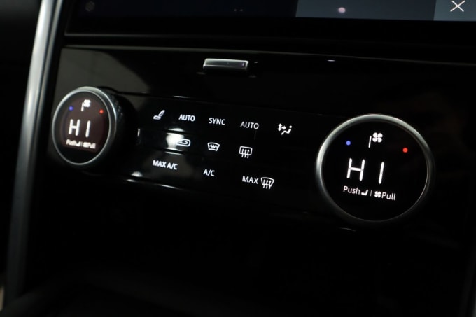 2025 Land Rover Discovery
