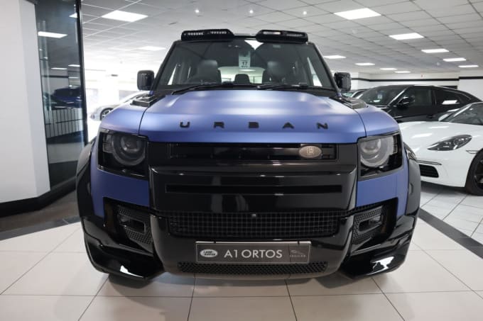 2025 Land Rover Defender