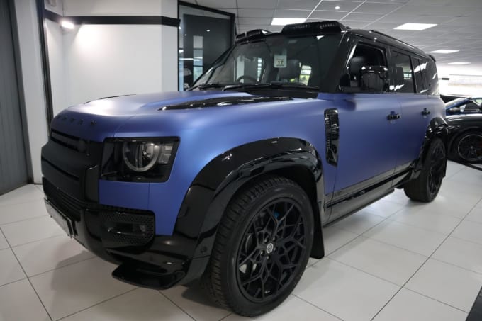 2025 Land Rover Defender