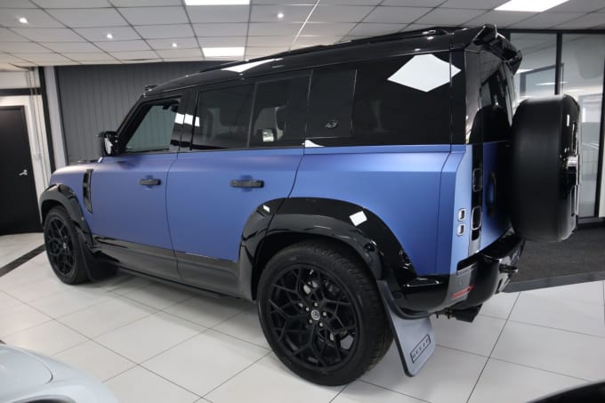 2025 Land Rover Defender