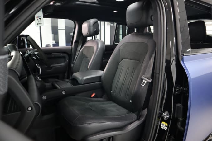 2025 Land Rover Defender