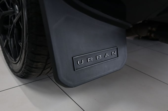 2025 Land Rover Defender
