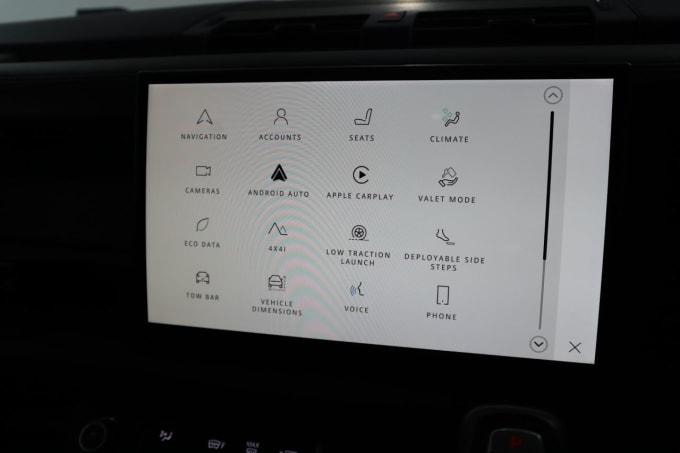 2025 Land Rover Defender
