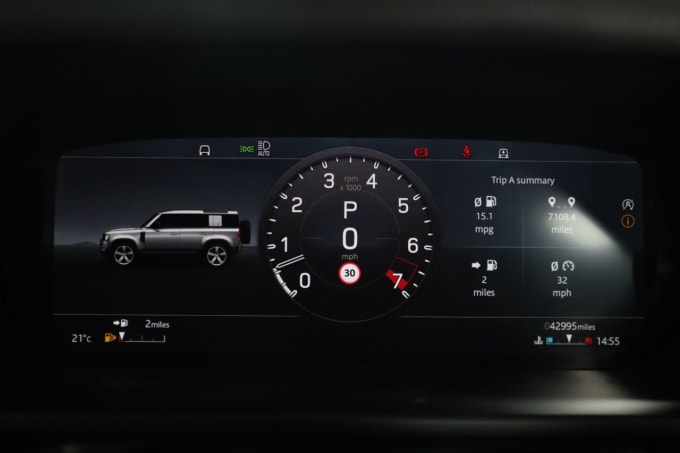 2025 Land Rover Defender