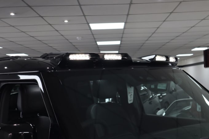 2025 Land Rover Defender