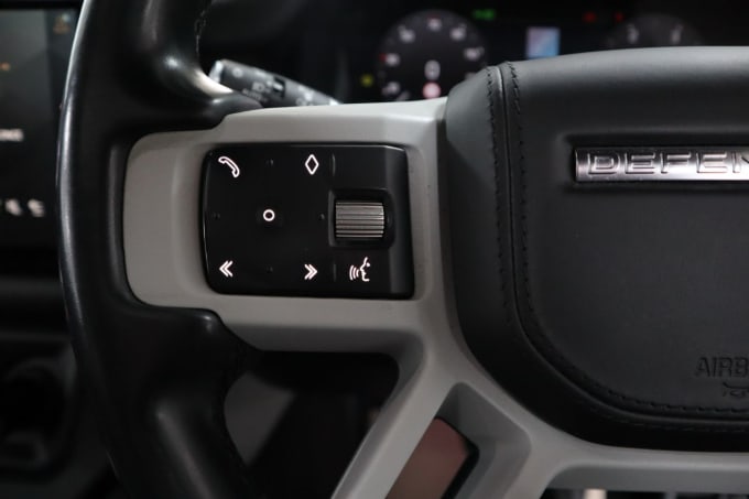 2025 Land Rover Defender