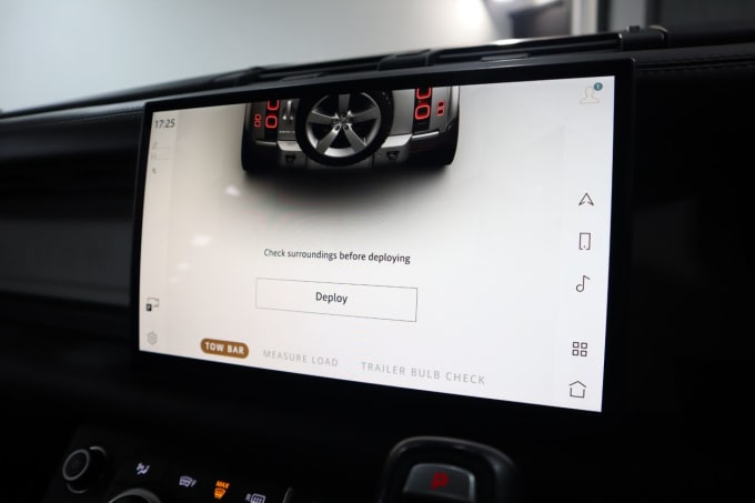 2025 Land Rover Defender