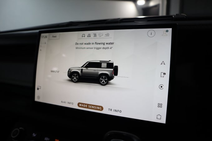 2025 Land Rover Defender