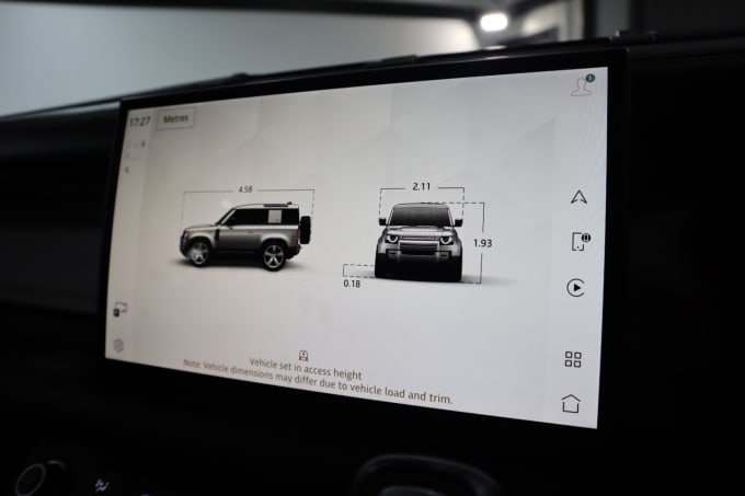 2025 Land Rover Defender