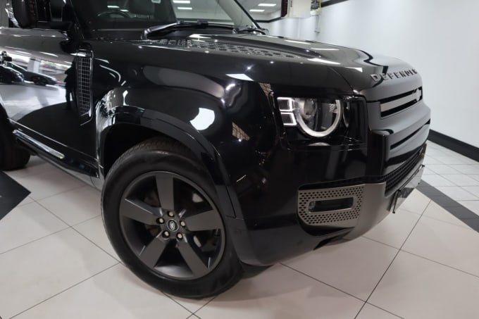 2025 Land Rover Defender