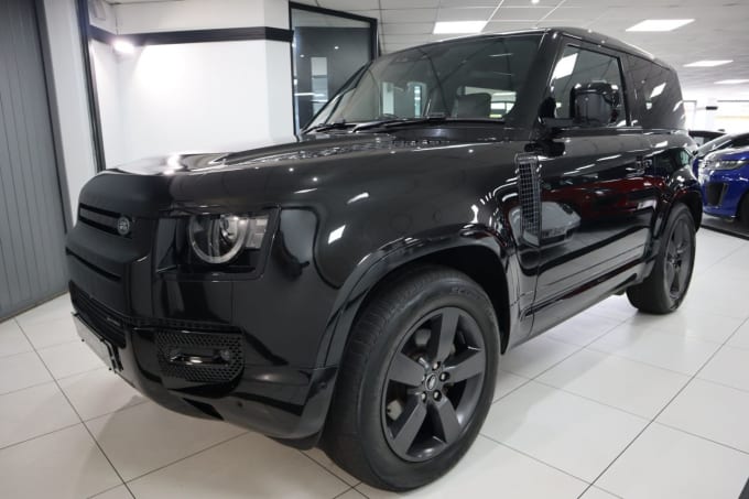 2025 Land Rover Defender