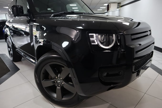 2025 Land Rover Defender