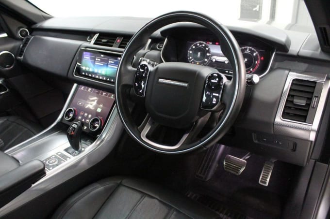 2025 Land Rover Range Rover Sport