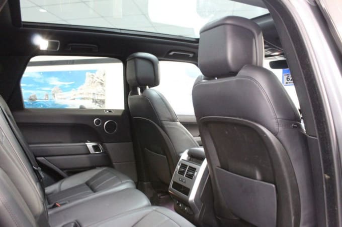 2025 Land Rover Range Rover Sport
