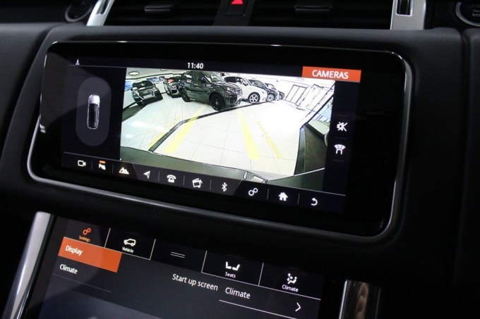 2025 Land Rover Range Rover Sport